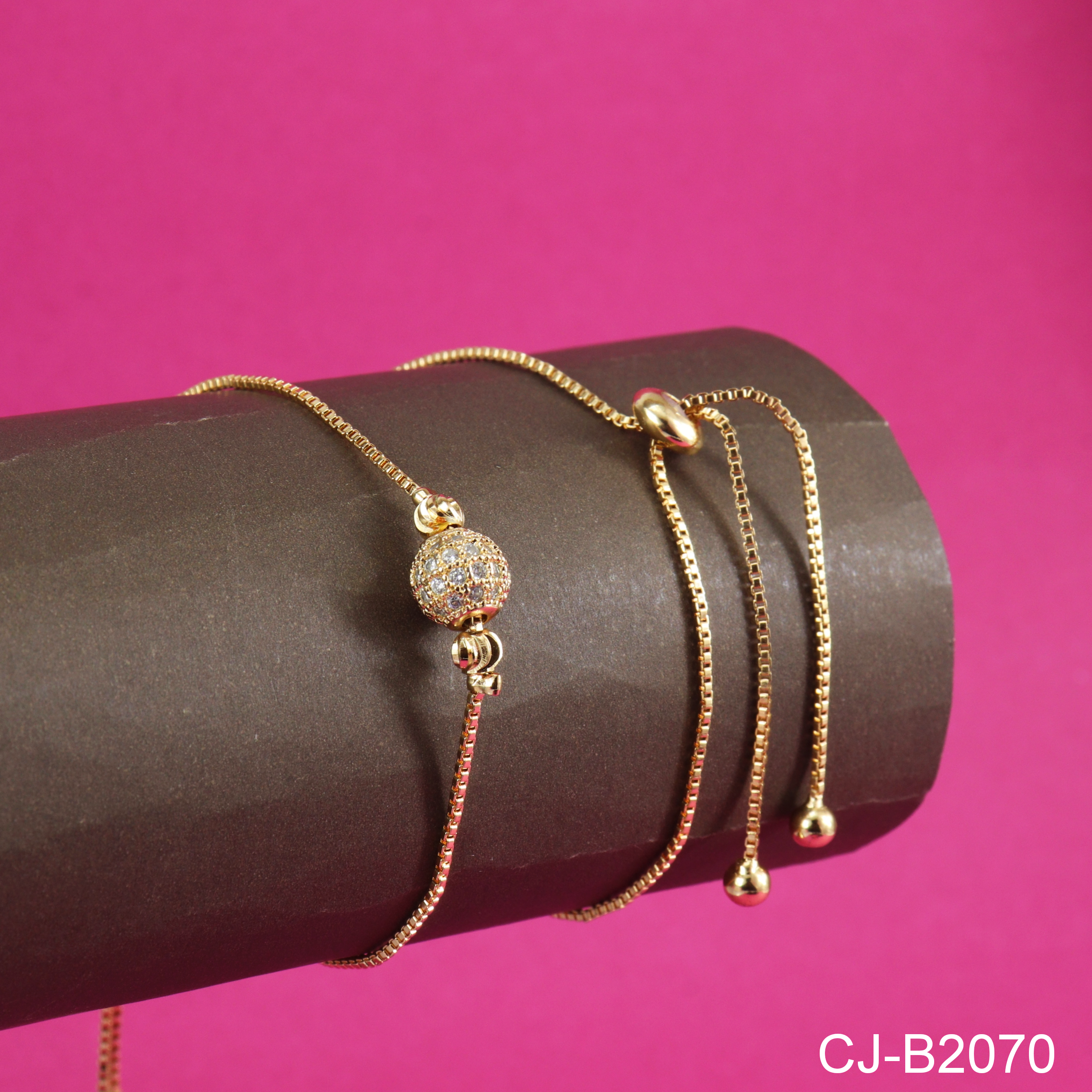 ZIRCON BALL BRACELET CJ-B2070 (GOLDEN)