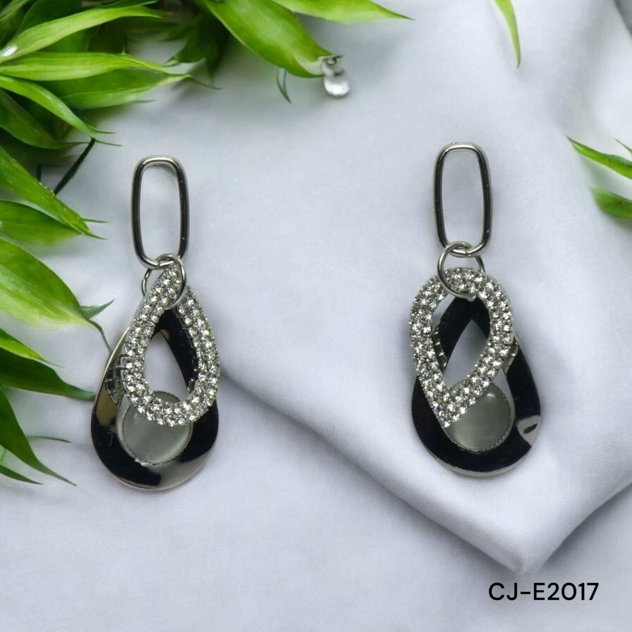 PETAL EARRING CJ-E2017 (SILVER)